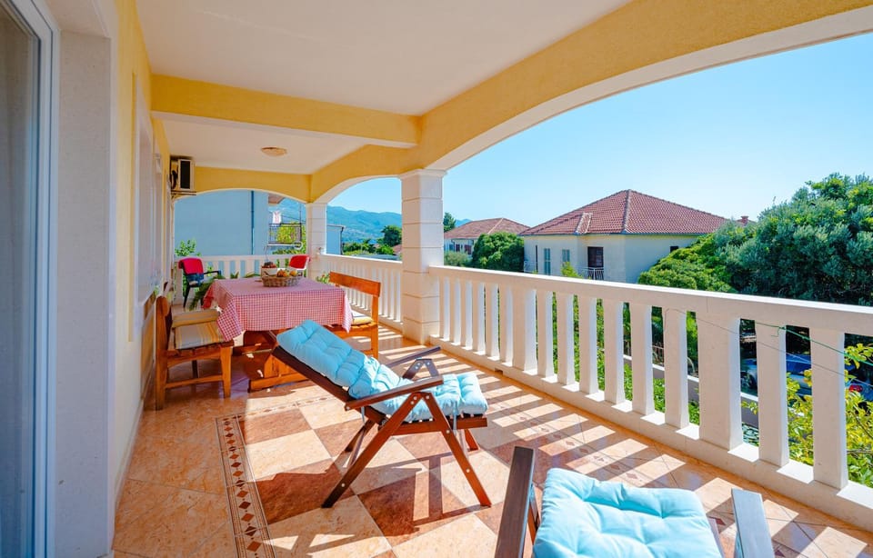 Apartments Mladenka Apartment in Dubrovnik-Neretva County