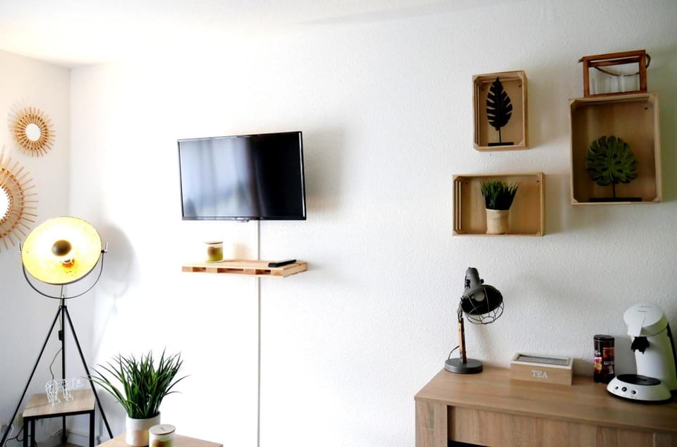 TV and multimedia, Coffee/tea facilities