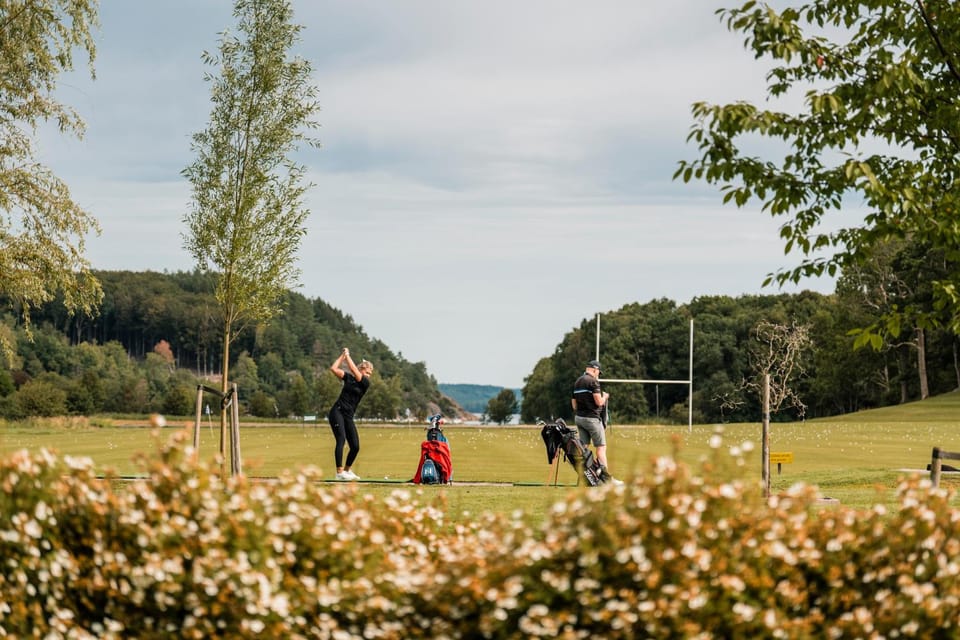 Holma Stångenäs Golf Hostel in Västra Götaland County