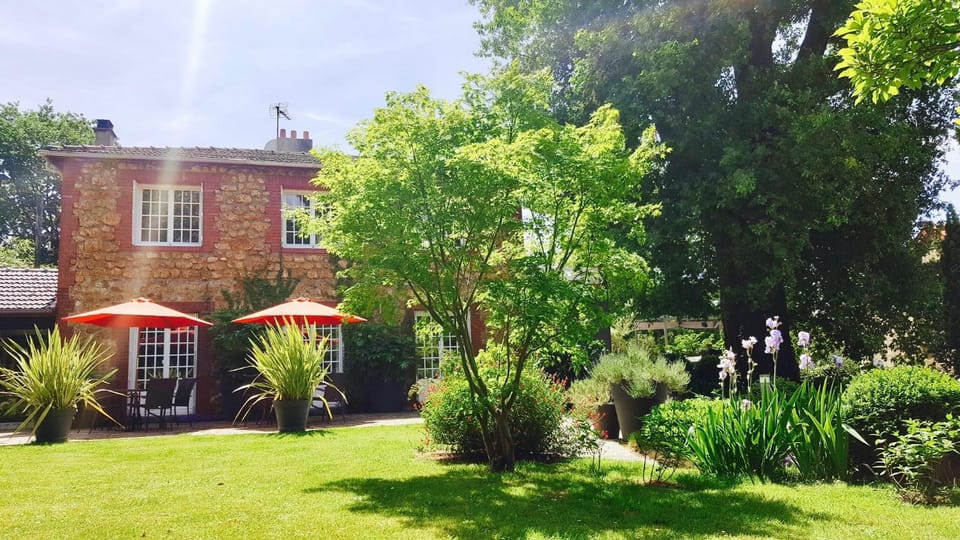 Facade/entrance, Garden, Garden view