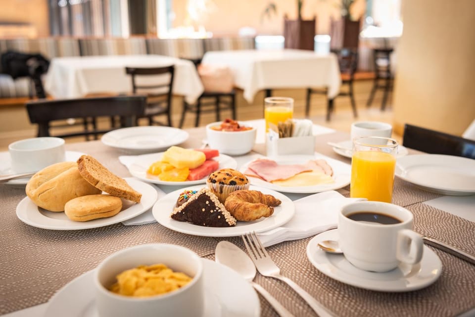 Food and drinks, Breakfast, Buffet breakfast