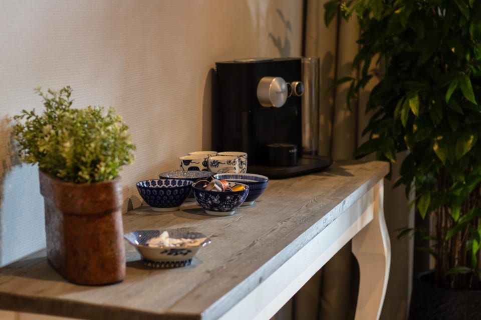 Coffee/tea facilities