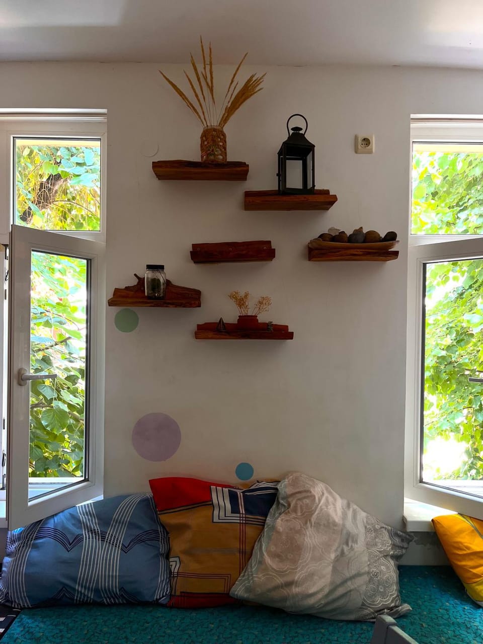 Communal lounge/ TV room, Communal kitchen