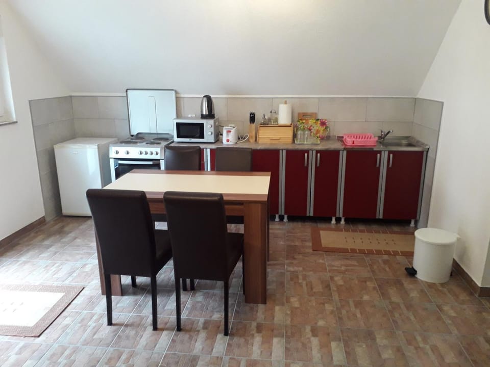 Apartment Mrsinj Apartment in Lika-Senj County