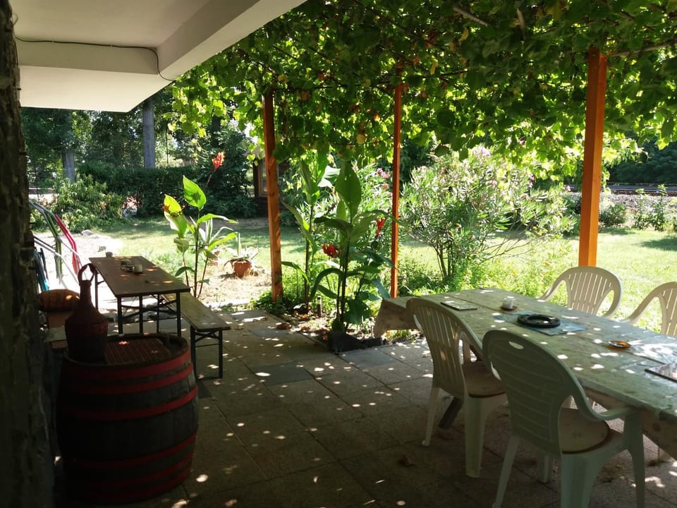 Patio, Balcony/Terrace
