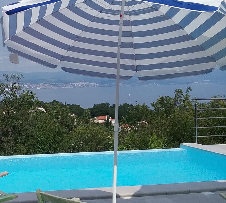 Tranquity Studio Apartment Ika Apartment in Primorje-Gorski Kotar County