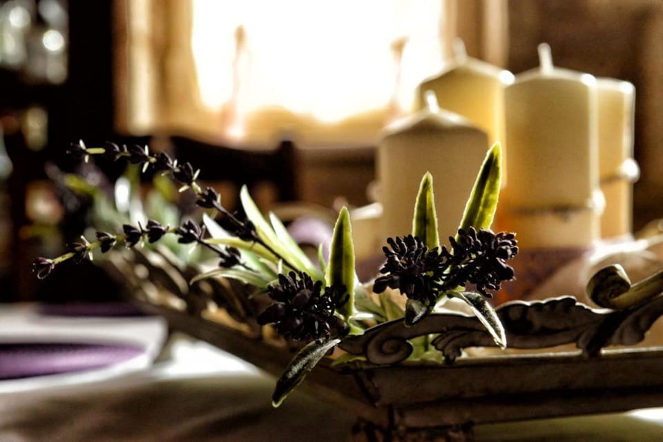 Decorative detail