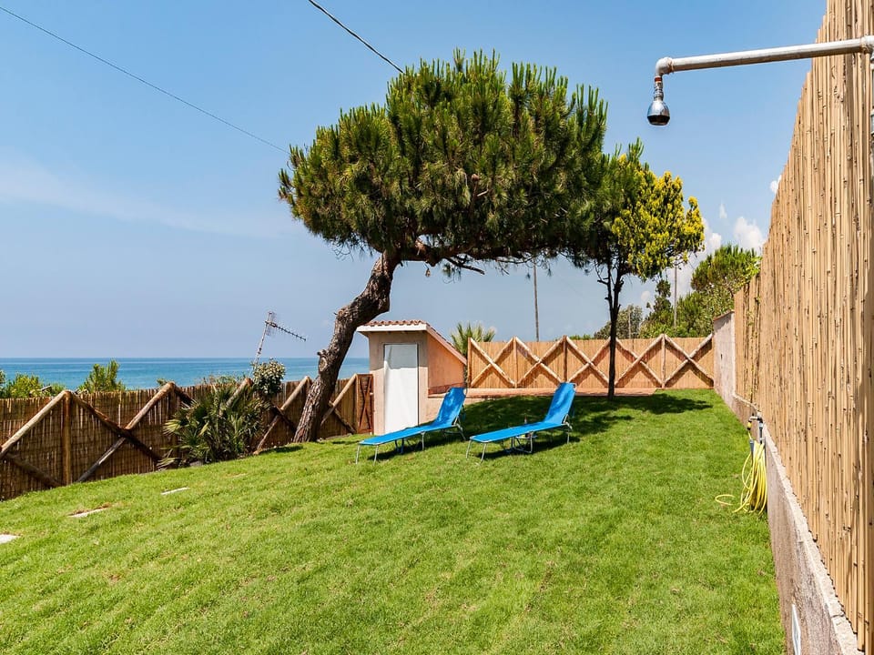 Shower, Garden, Beach, Garden view, Sea view