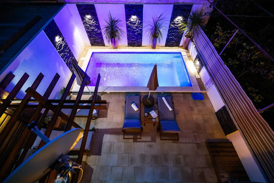 Patio, Night, View (from property/room), Balcony/Terrace, Pool view, Swimming pool, sunbed