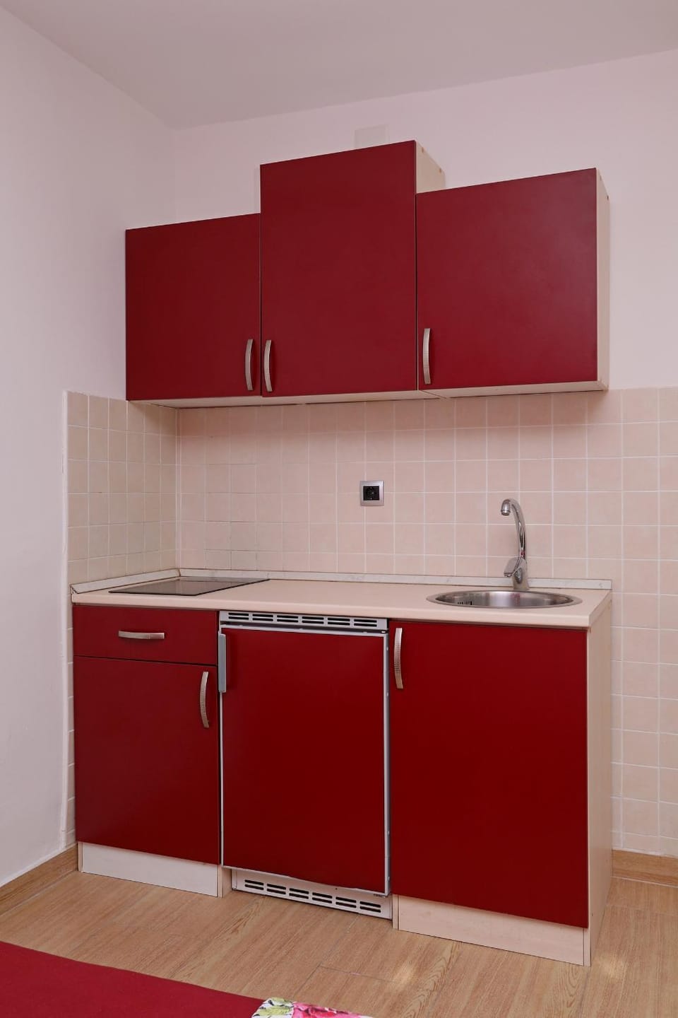 Coffee/tea facilities, Kitchen or kitchenette