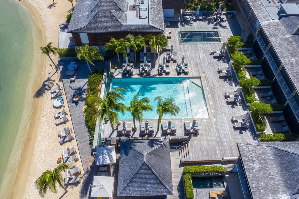 Beach, Swimming pool