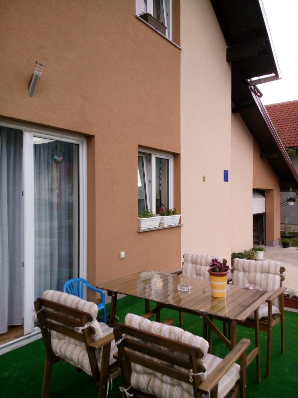 Balcony/Terrace, Internal: Not applicable to any particular room