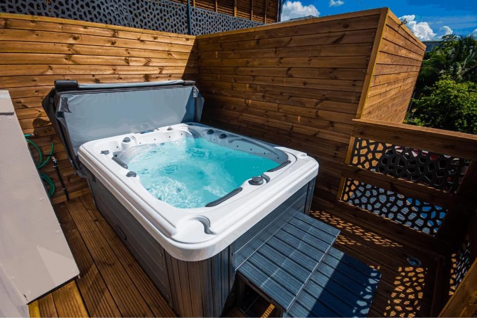 Hot Tub