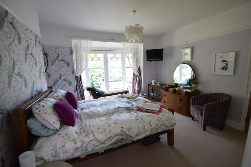 Photo of the whole room, Decorative detail, Bedroom
