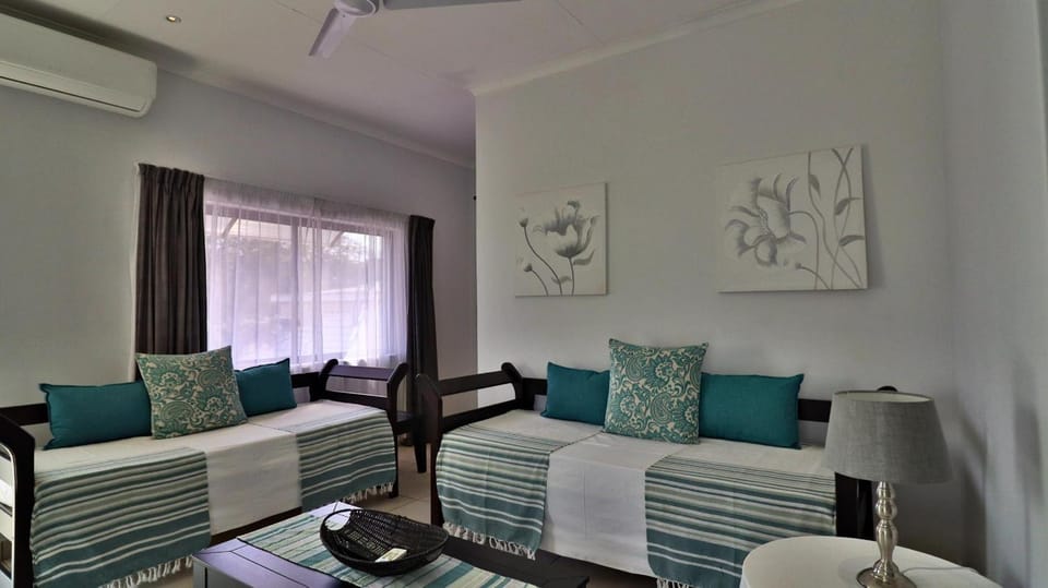 Living room, Seating area, Bedroom