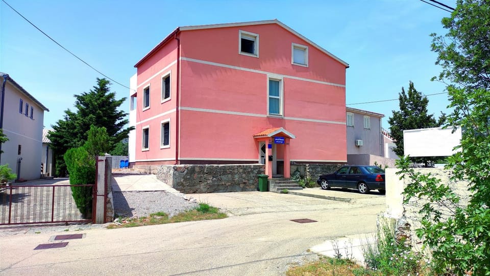 Property building, Parking