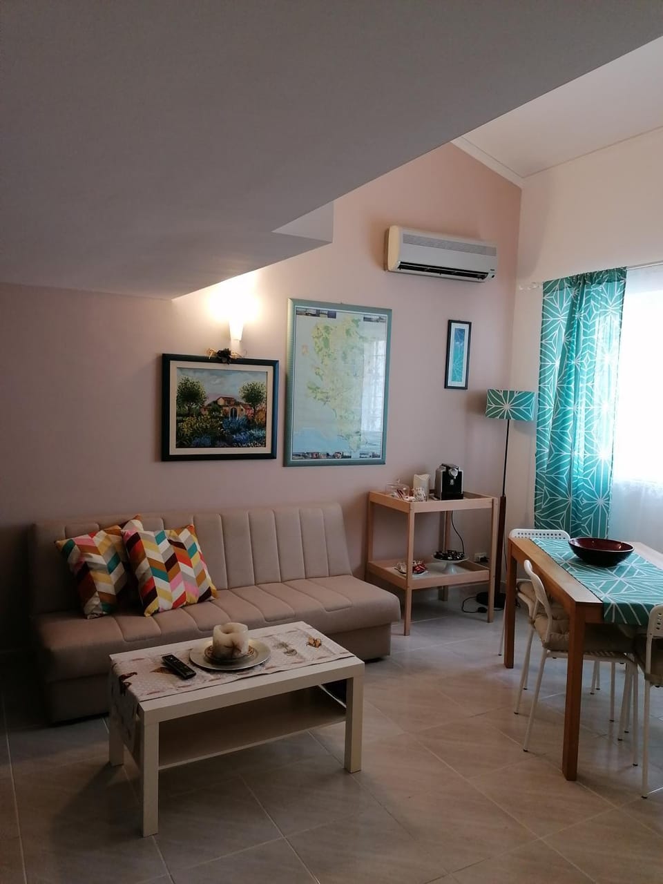 Seating area
