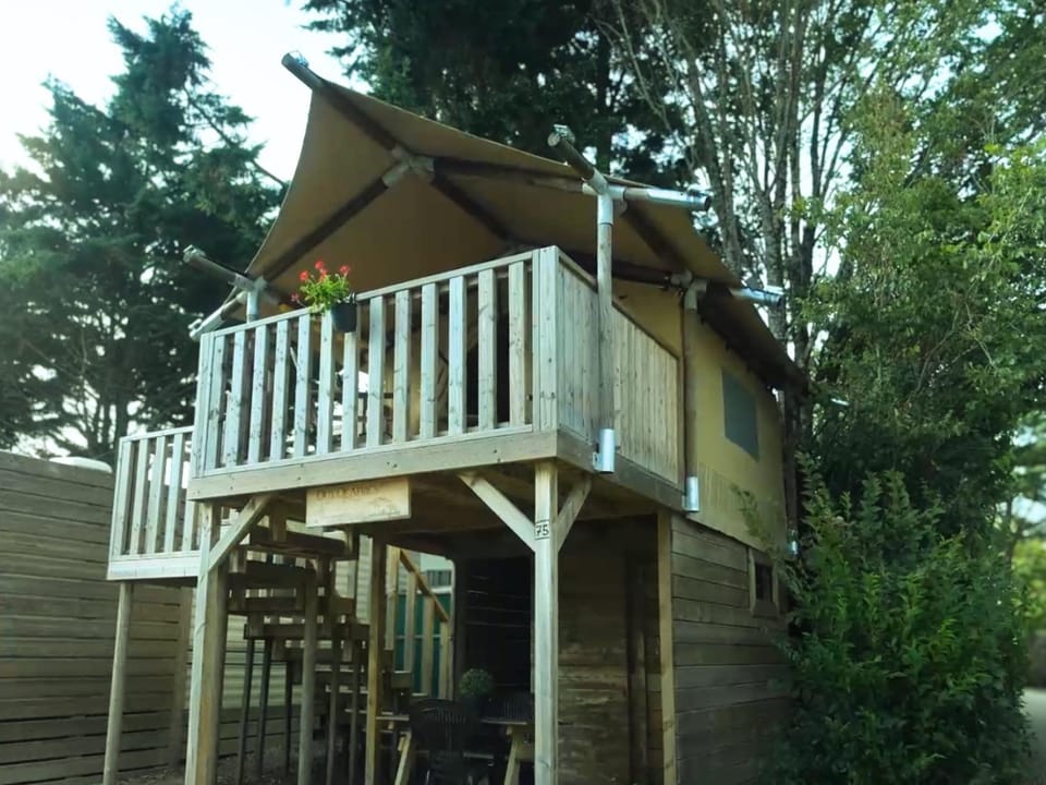 Camping le Moulin des Oies Campground/ 
RV Resort in Brittany