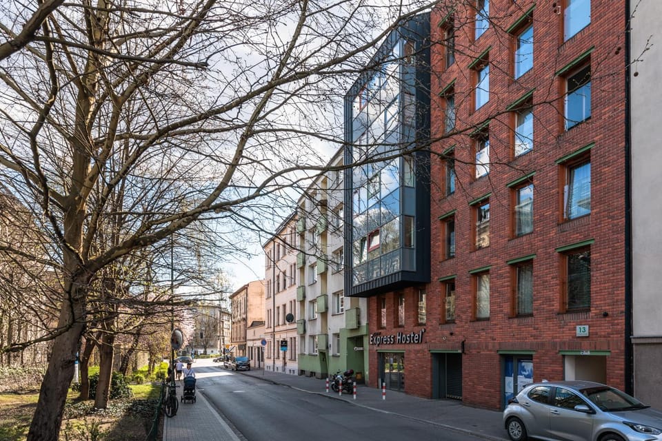 Property building, Facade/entrance