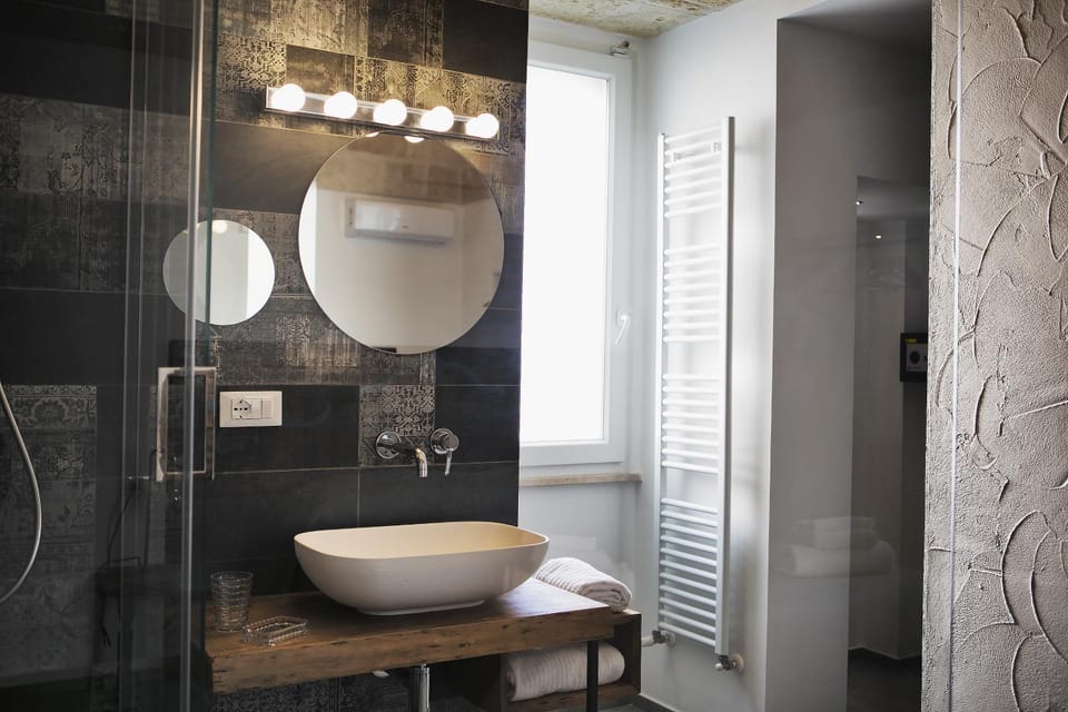 Bathroom, Bedroom
