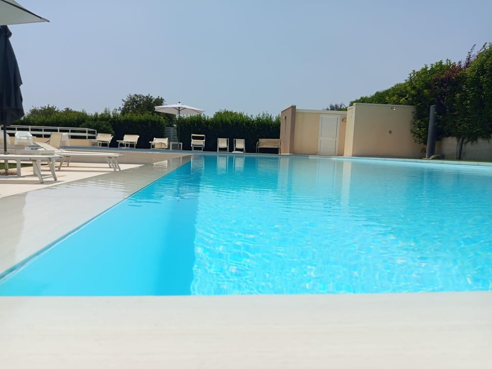 Day, Pool view, Swimming pool, sunbed