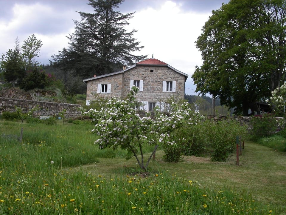 Gite Deux-Eaux Country House in Provence