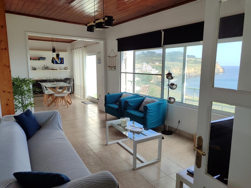 Living room, Sea view