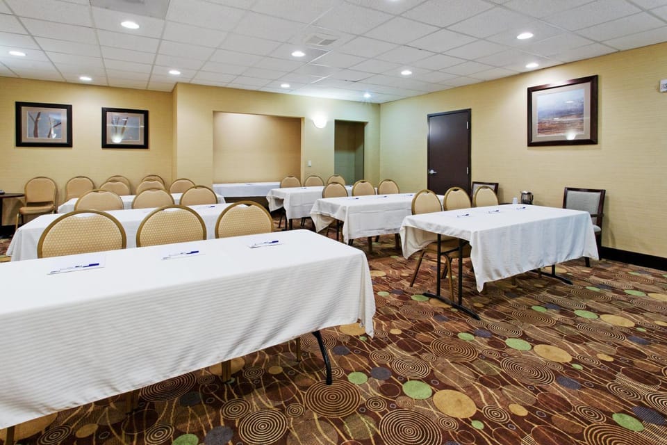 Meeting/conference room