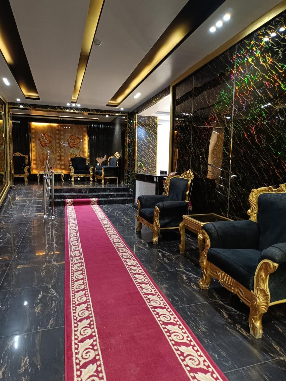 بلاتينوم رييلتي للشقق المخدومة Apartment hotel in Makkah Province