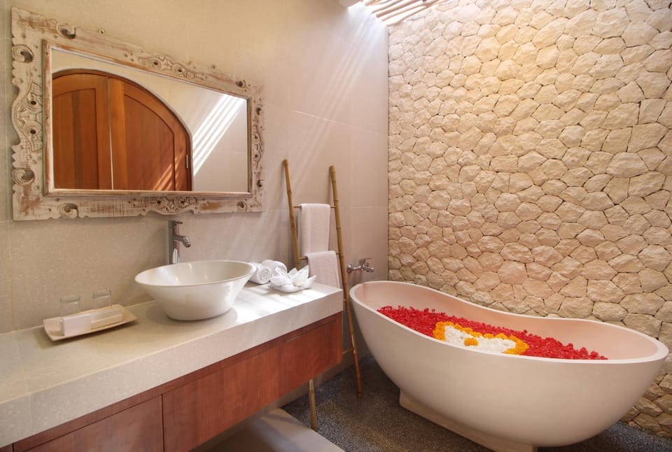 Bathroom, Bath