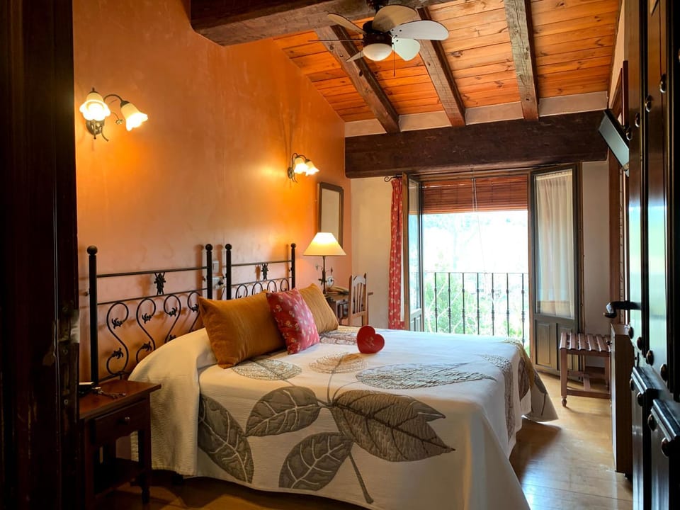 Bed, View (from property/room), Balcony/Terrace, Bedroom, Garden view, fireplace, internet