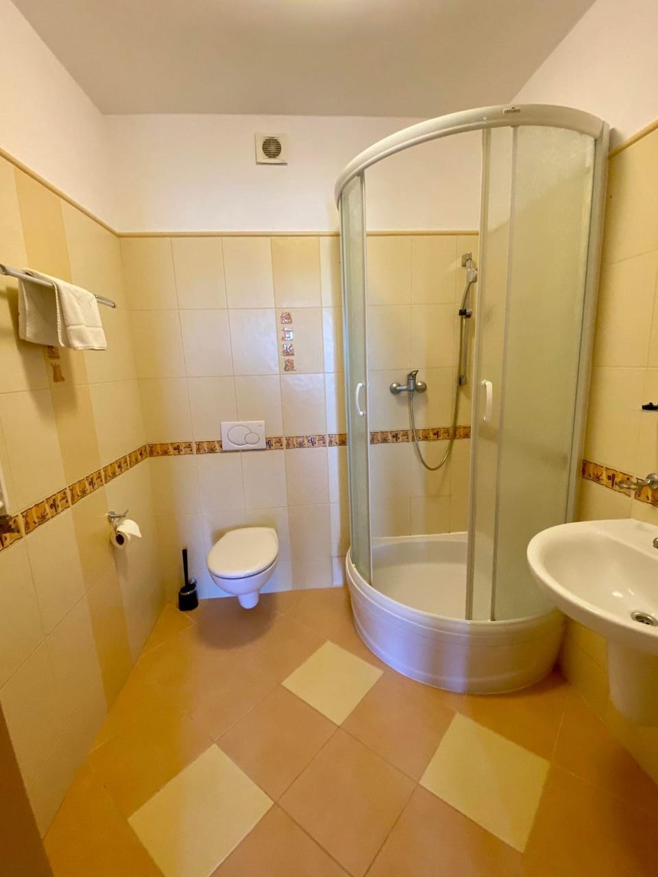 Shower, Bathroom, towels