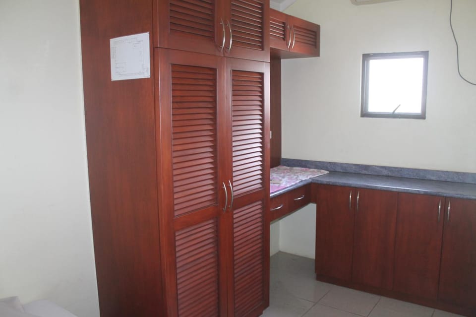 Bathroom, Area and facilities