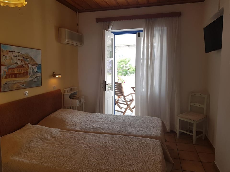 Ippokampos Bed and Breakfast in Islands