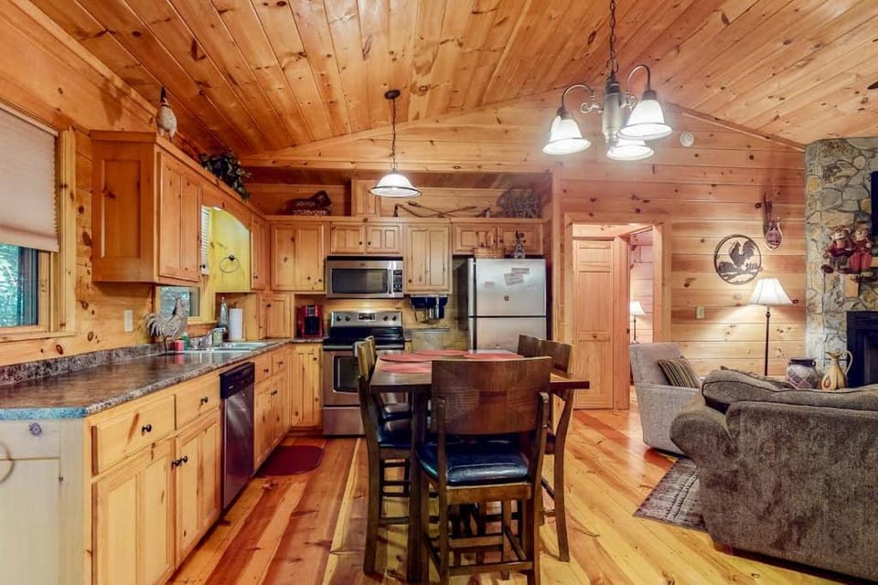 Indian Rock Lake House in Georgia