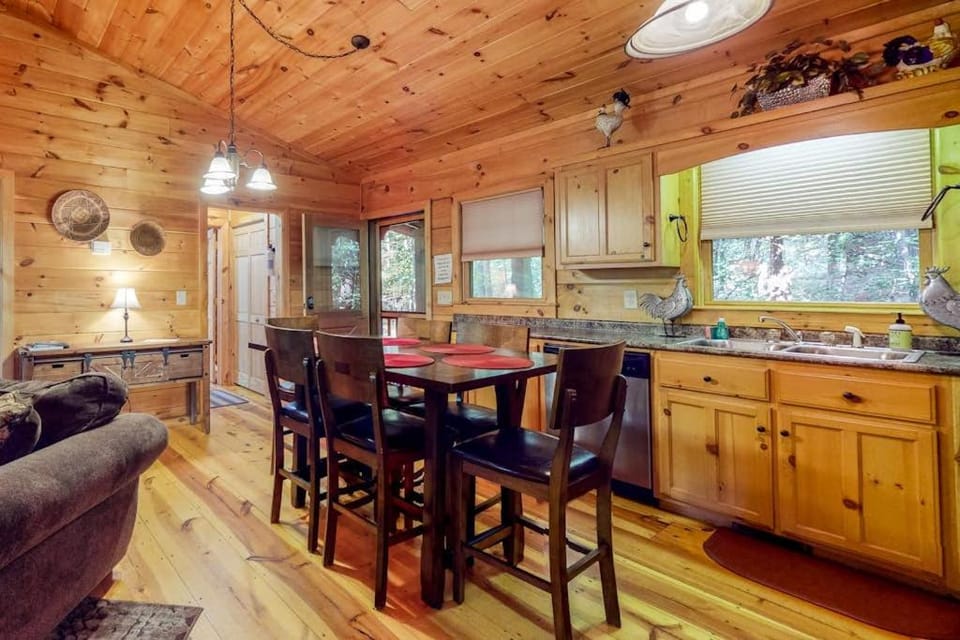 Indian Rock Lake House in Georgia