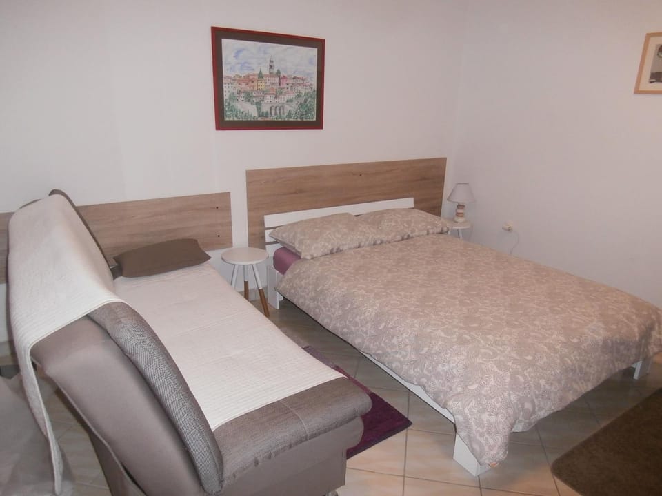 Bed