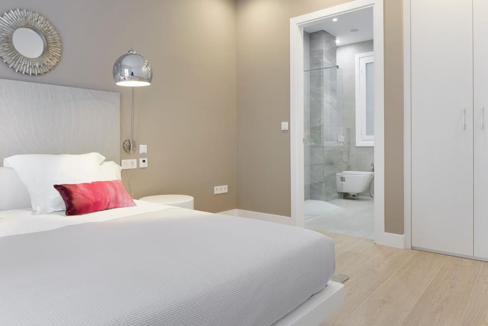 Bathroom, Bedroom