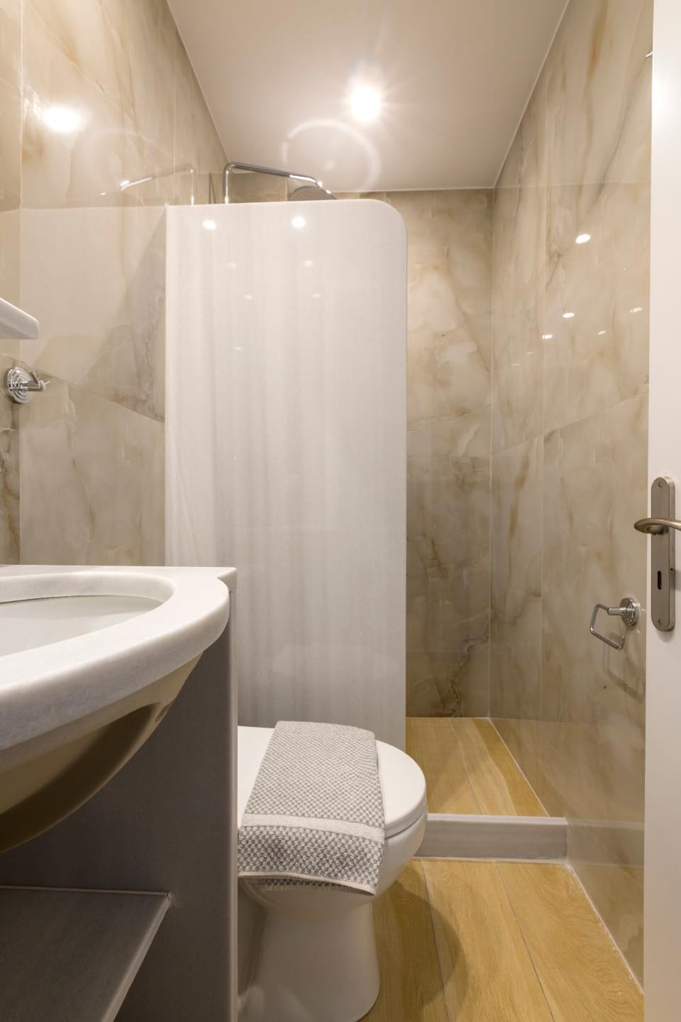 Bay's Apartment hotel in Spetses
