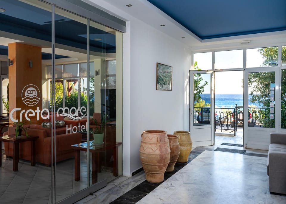 Lobby or reception, Seating area