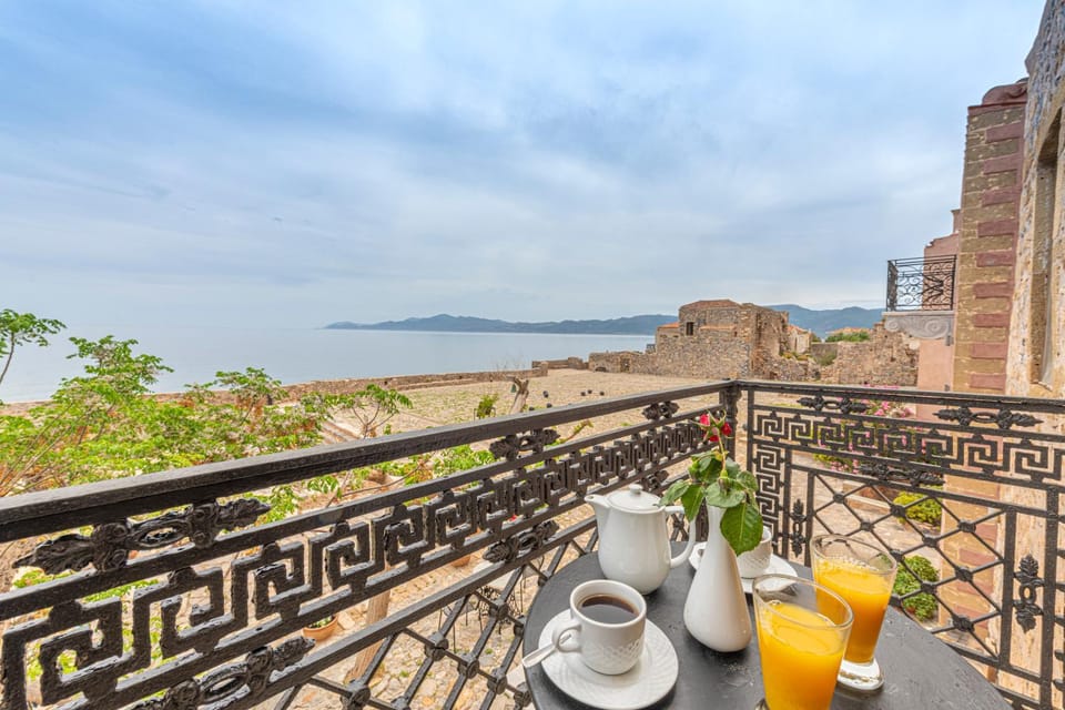 Guesthouse Kellia Bed and Breakfast in Islands