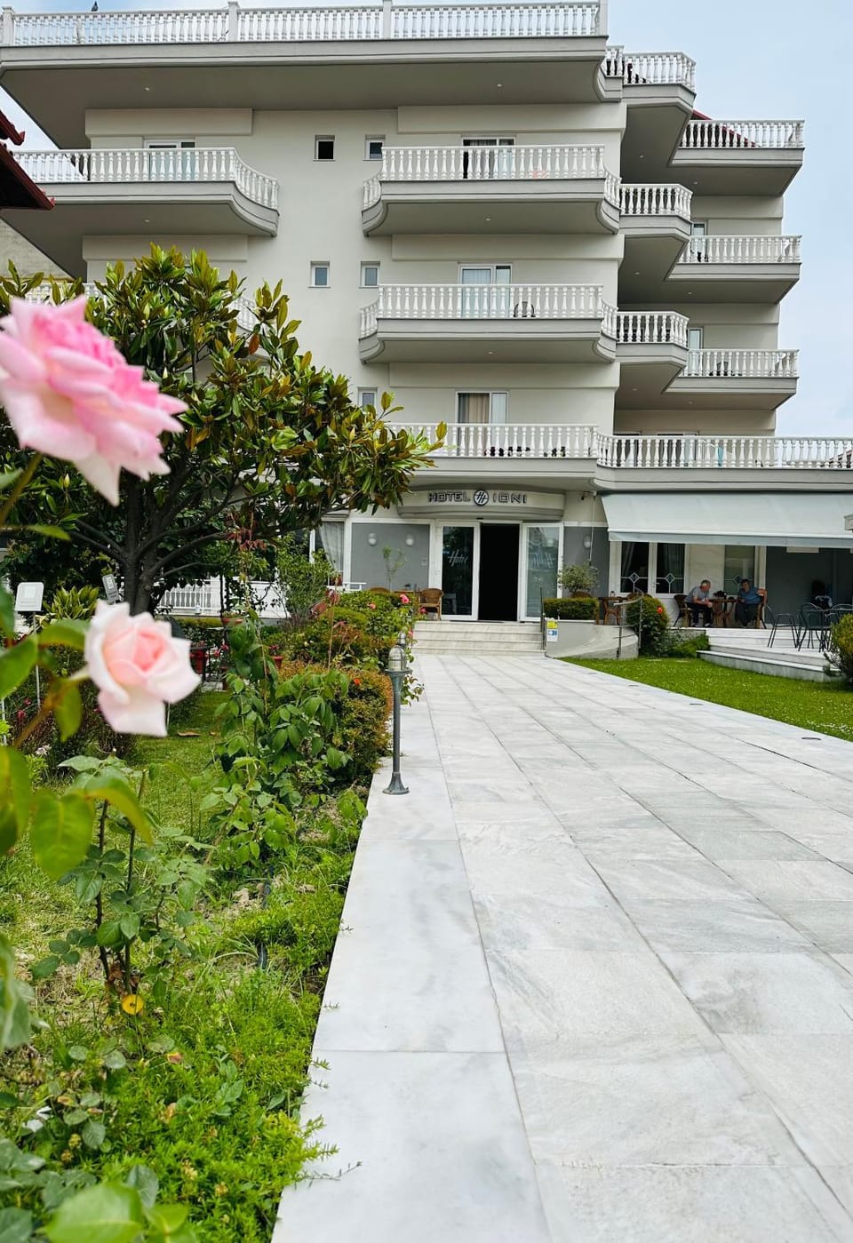 Property building, Garden, Garden view