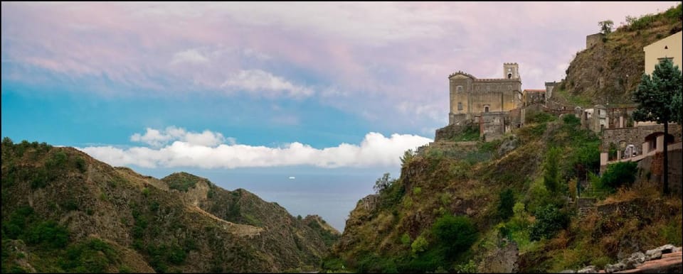 Nearby landmark, Natural landscape