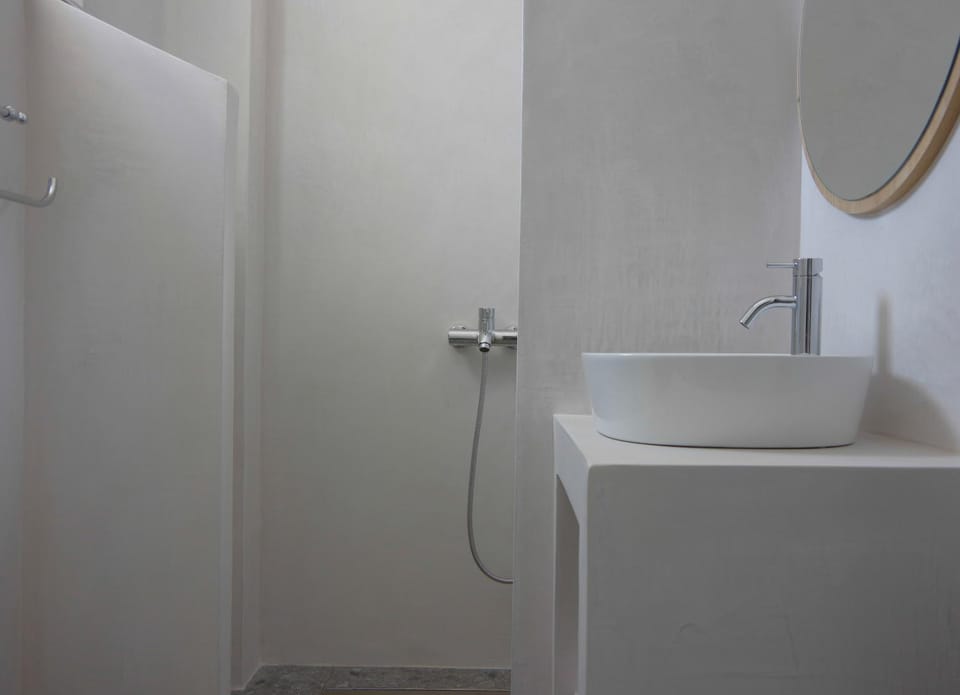 Remvi Apartment hotel in Decentralized Administration of the Aegean