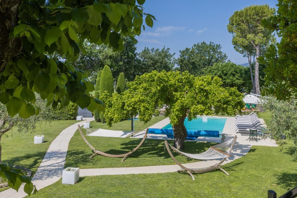 Garden view, Pool view, sunbed