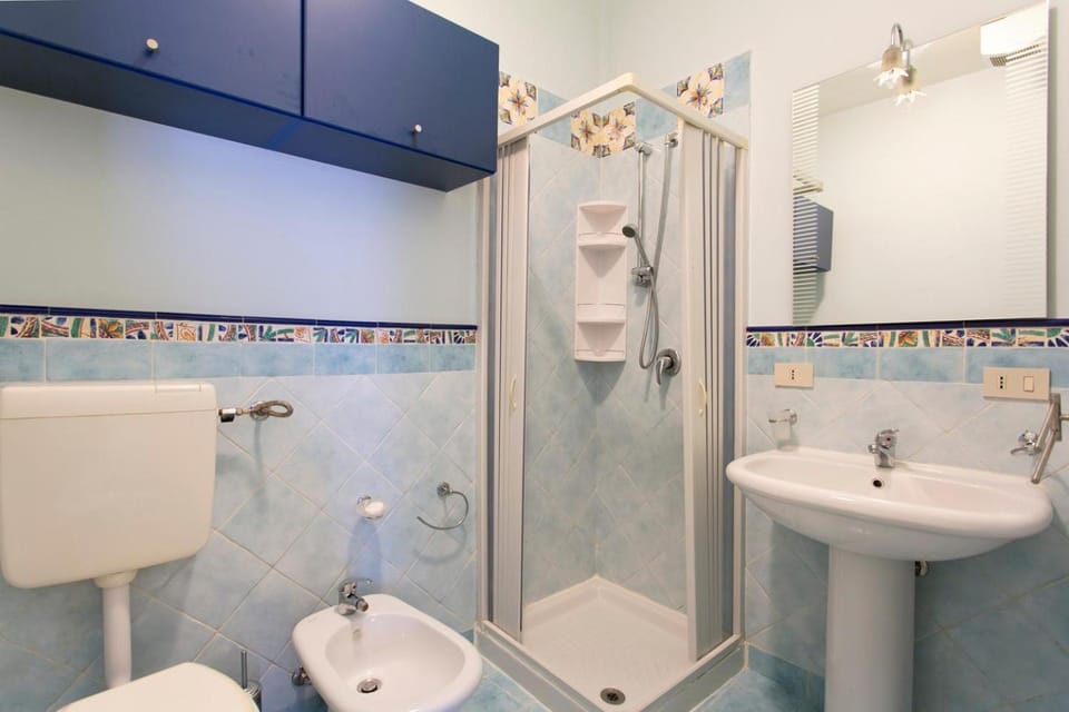 Bathroom, Bedroom