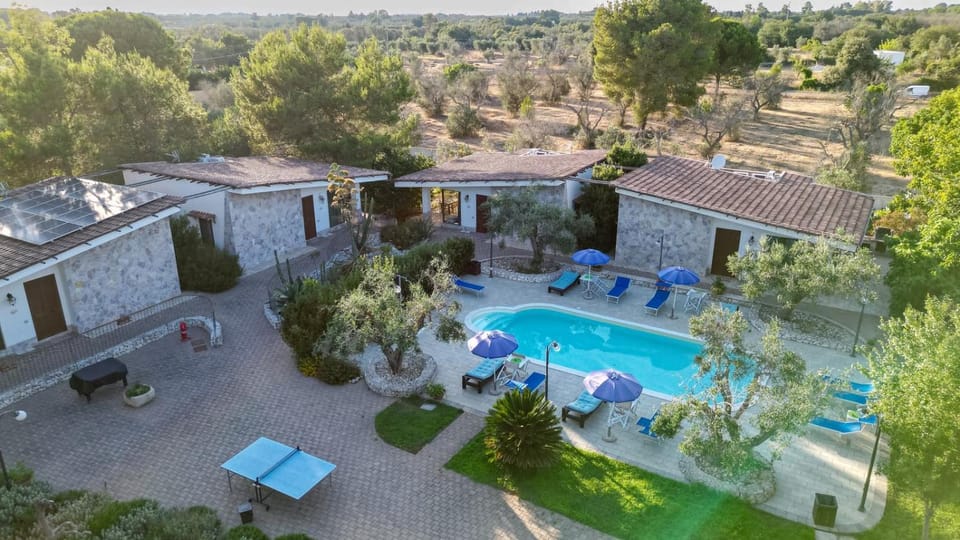 Property building, Swimming pool