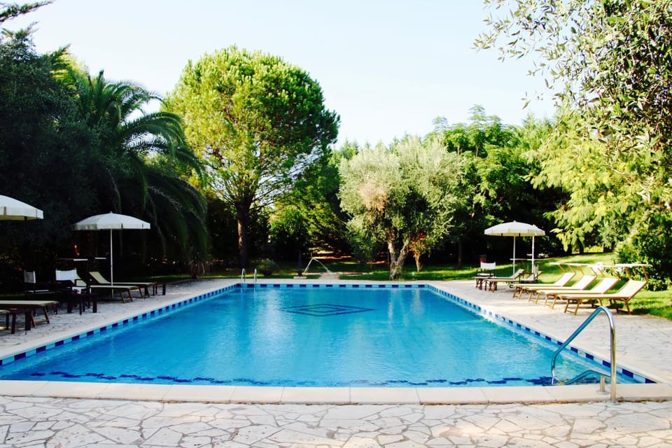 Garden, Swimming pool