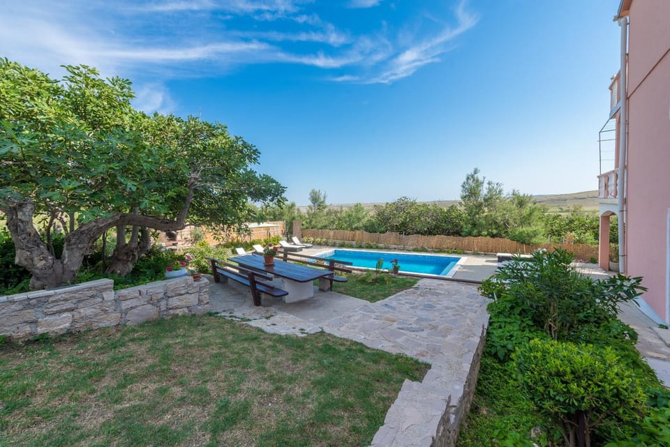 Apartments Fortica Apartment in Zadar County
