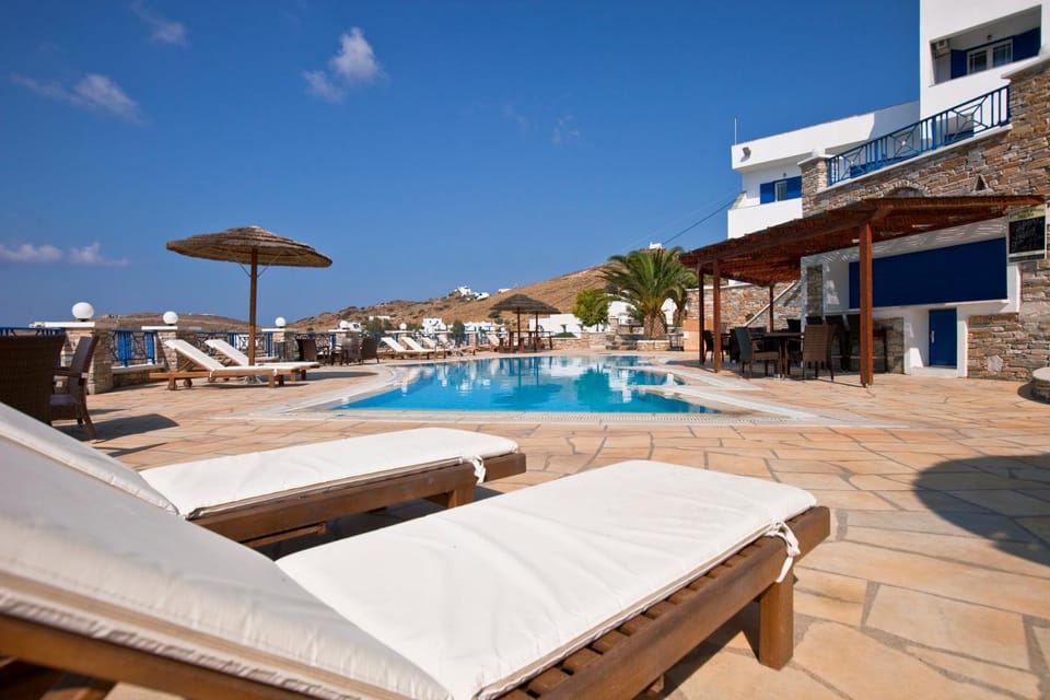 Balcony/Terrace, Swimming pool, Swimming pool